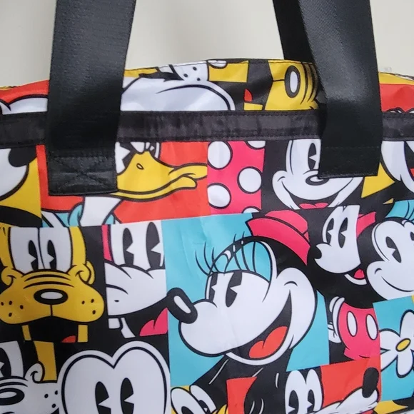 Disney weekender travel bag 🎒 multiple color multi characters ✨️